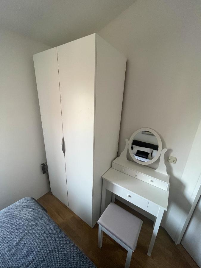 Apartment Loly Medulin Exterior photo